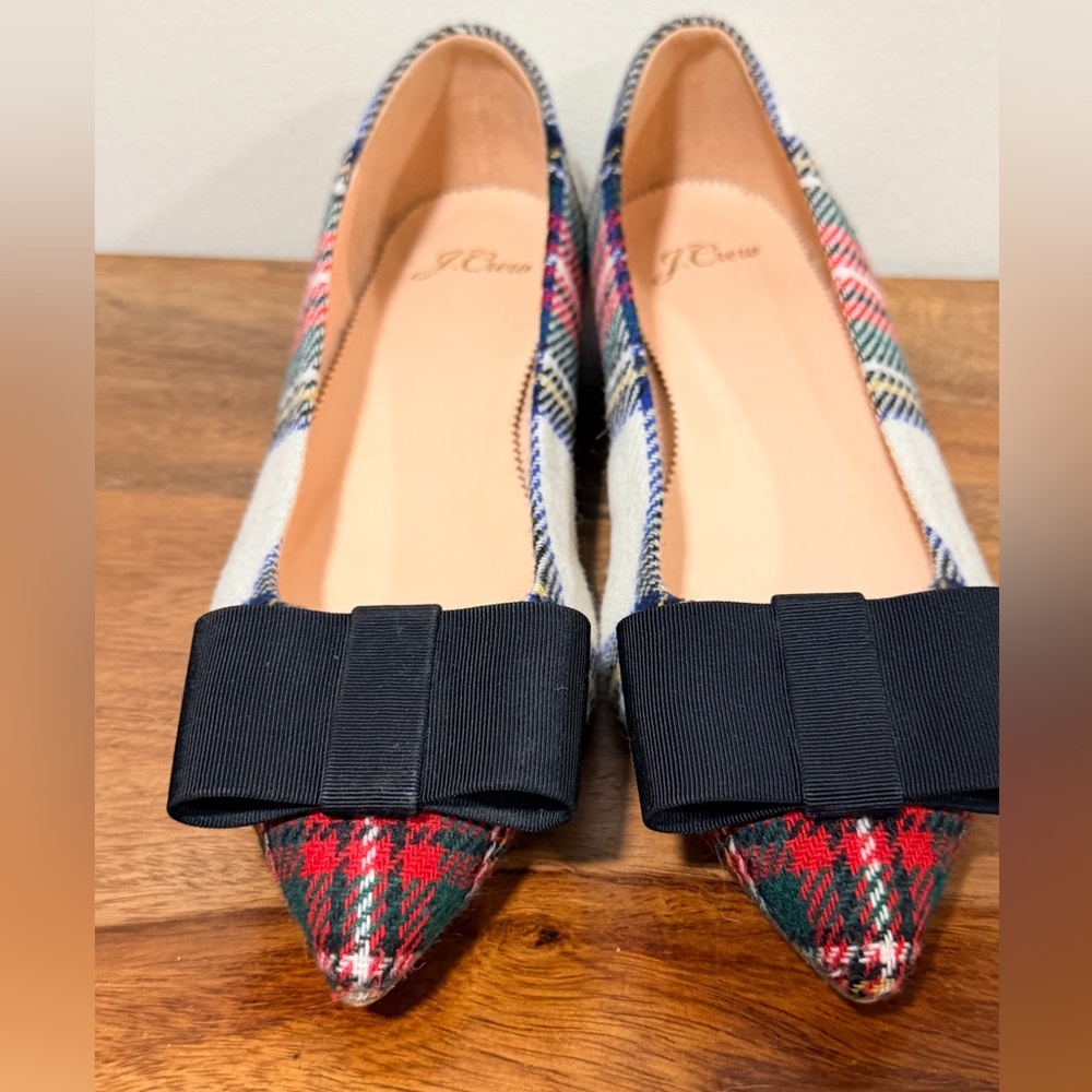 J. Crew Red/White Plaid Flats Black Bow Size 7 Snowy Tartan NWOT Old Money - Picture 2 of 12